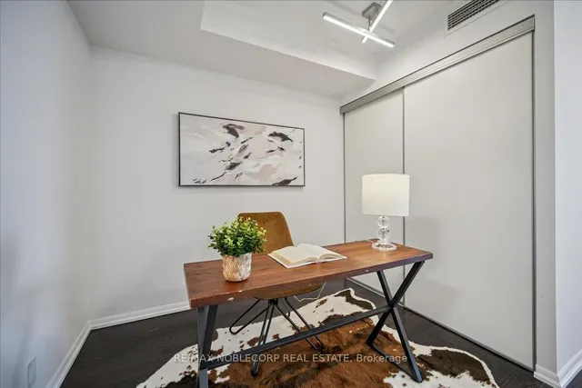 Additional image 8 of 185 Legion Rd Unit 1403