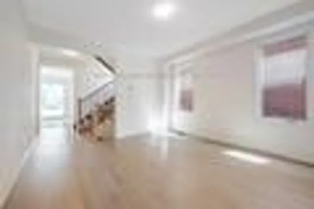 Additional image 5 of 5 Lilestone Dr