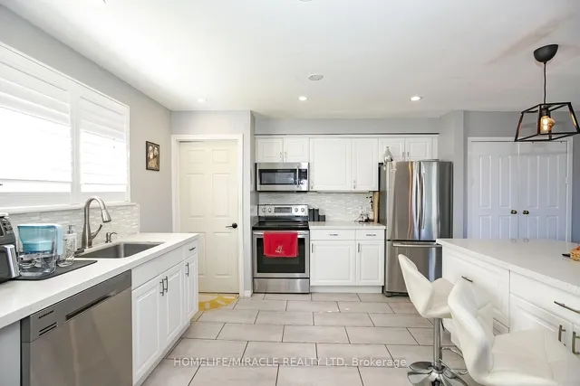 Additional image 4 of 46 Reigate Ave