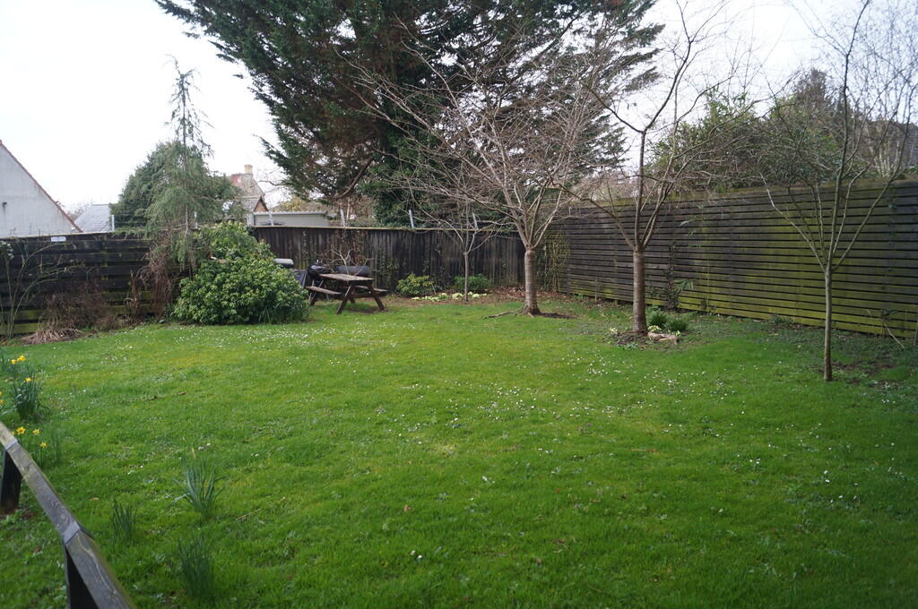 Additional image 9 of Vineys Yard, Bruton