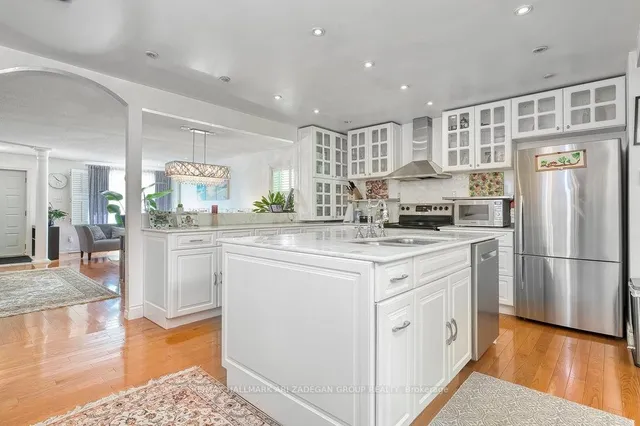 Additional image 15 of 185 Durant Ave