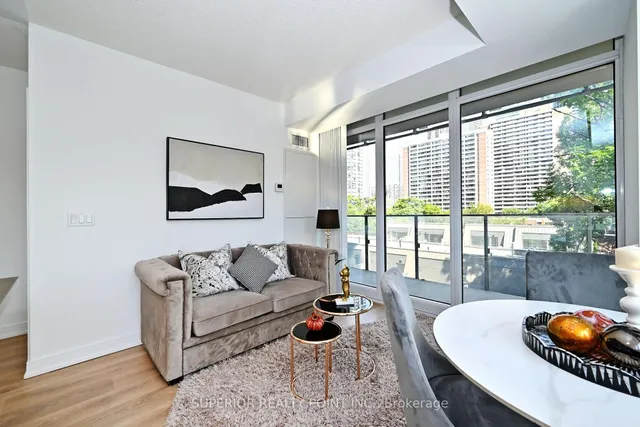 Additional image 8 of 50 Wellesley St Unit 704