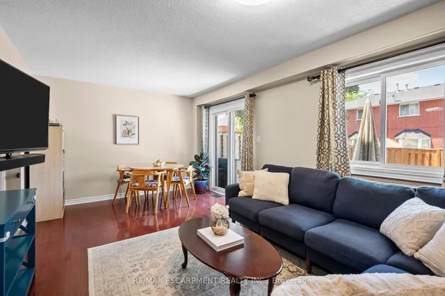 Additional image 9 of 610 Barton St Unit 12