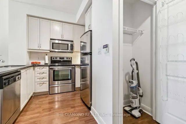 Additional image 13 of 50 Absolute Ave Unit 2606