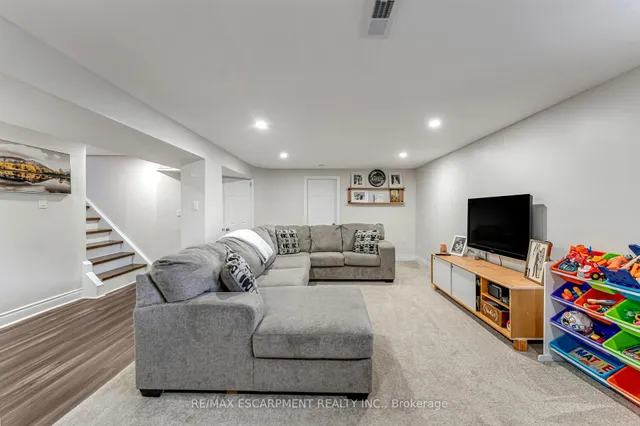 Additional image 23 of 25 Alba St