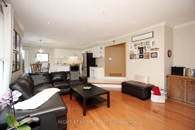 Additional image 13 of 98 Snowcap Rd