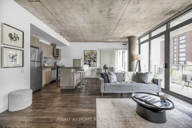 Additional image 7 of 650 King St Unit 706
