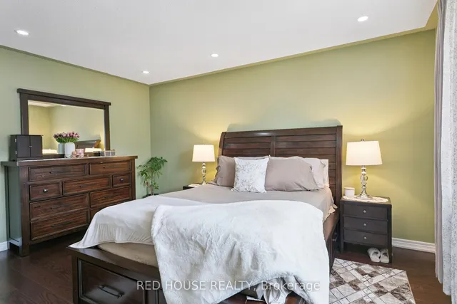 Additional image 30 of 68 Literacy Dr