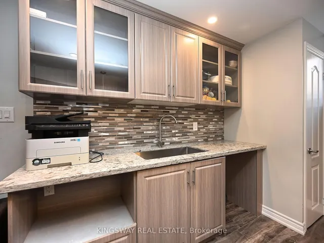 Additional image 36 of 620 LANGHOLM St