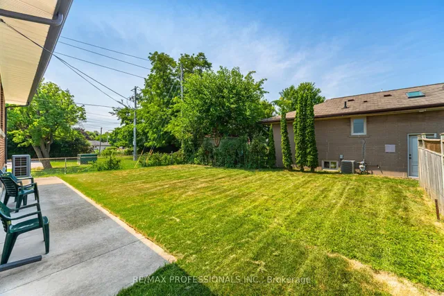 Additional image 49 of 718 Royal York Rd