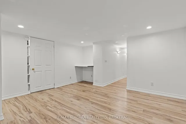 Additional image 23 of 34 Dynasty Ave Unit 13