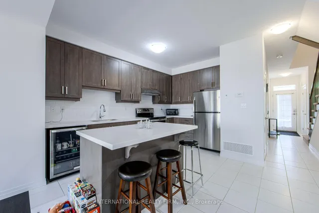 Additional image 8 of 8 Greenwich Ave