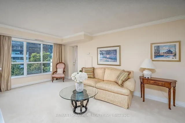 Additional image 9 of 442 Maple Ave Unit 609