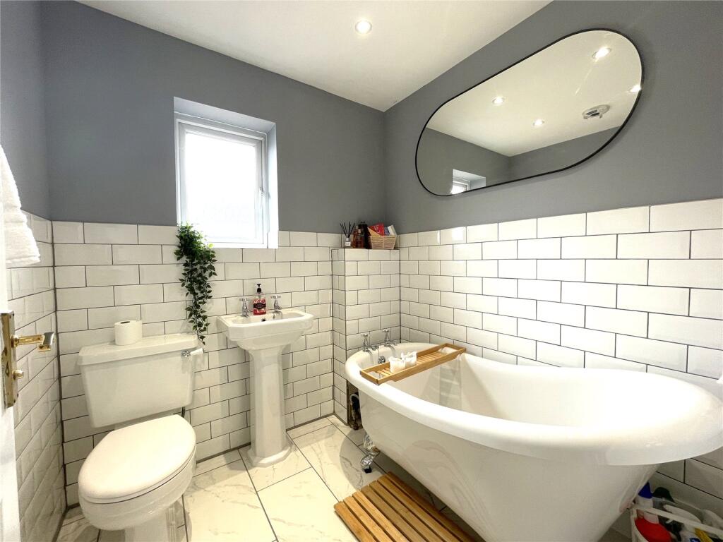 Additional image 9 of Leisler Gardens, Castle Mead