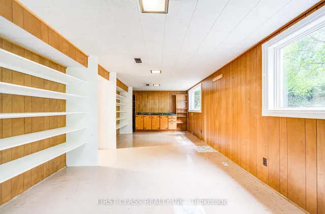 Additional image 40 of 49 Mckee Ave