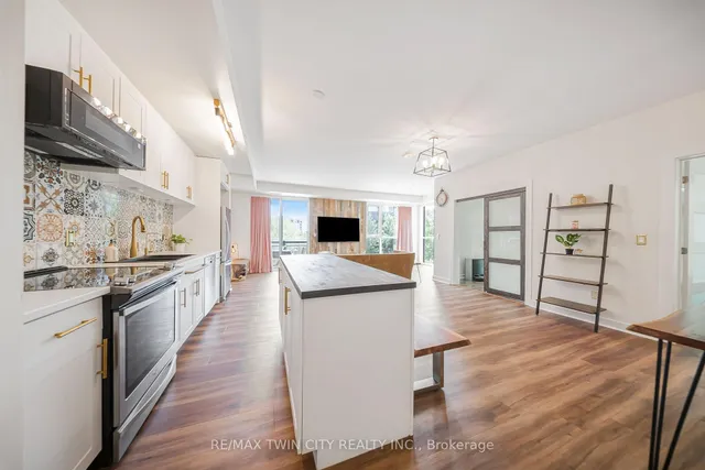 Additional image 8 of 168 SABINA Dr Unit 214