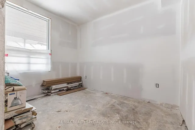 Additional image 7 of 31 John St