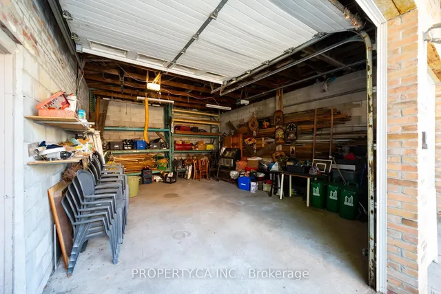 Additional image 28 of 35 Pinewood Ave