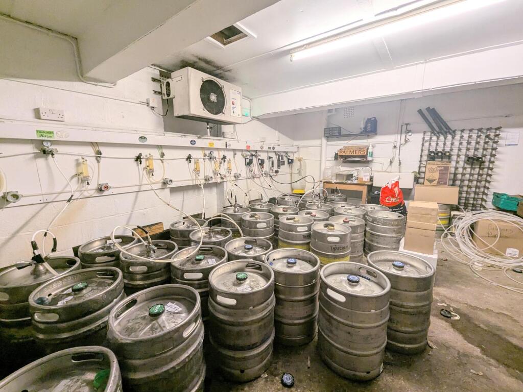 房产图片 15 - Great Lyde, Cavalier Way, 耶沃尔, BA21 5UA