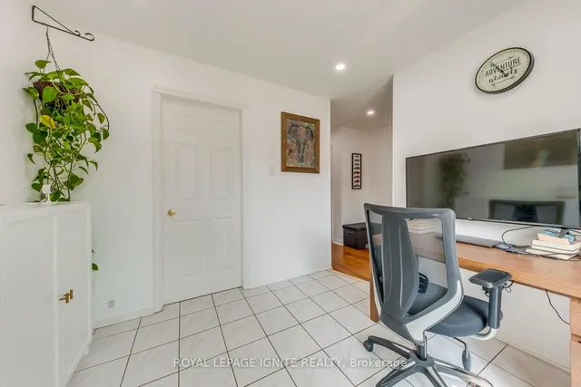 Additional image 22 of 4635 Regents Terr Unit 66