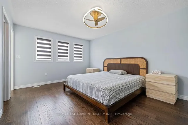 Additional image 23 of 235 Bellagio Ave