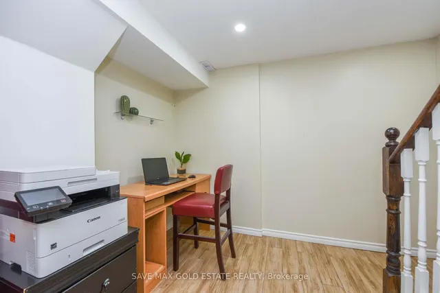 Additional image 30 of 16 Langholm Crt