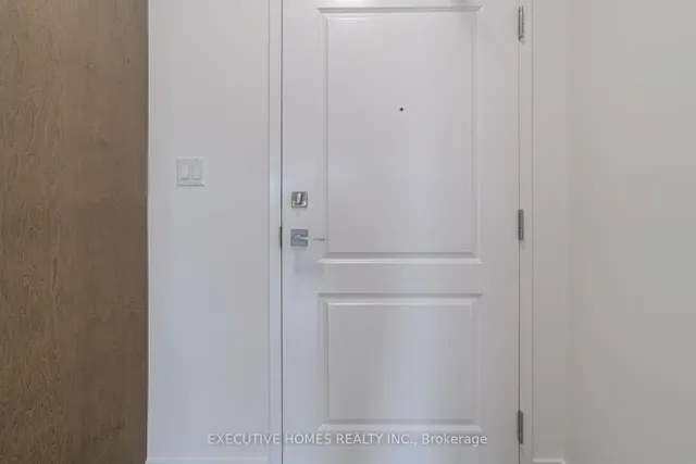 Additional image 4 of 101 SHOREVIEW Pl Unit 327