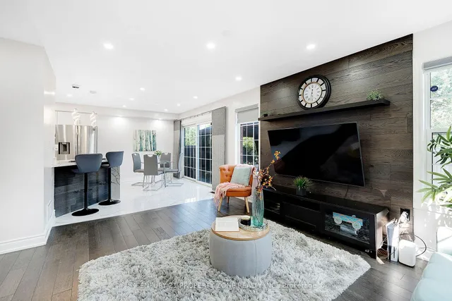 Additional image 6 of 185 Brisdale Dr