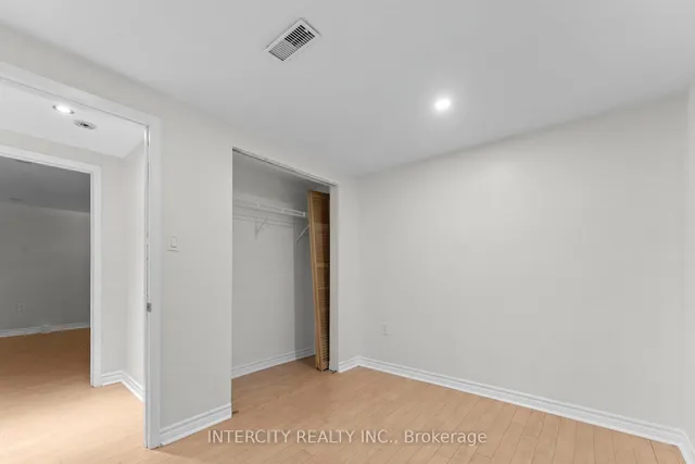 Additional image 44 of 3 Gervais Dr