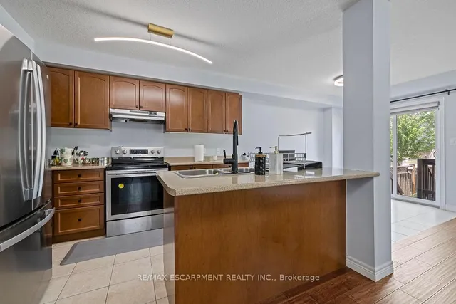 Additional image 13 of 235 Bellagio Ave