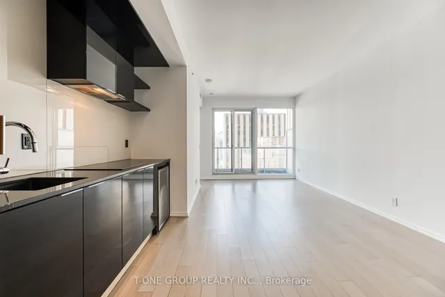 Additional image 8 of 70 Temperance St Unit 2501