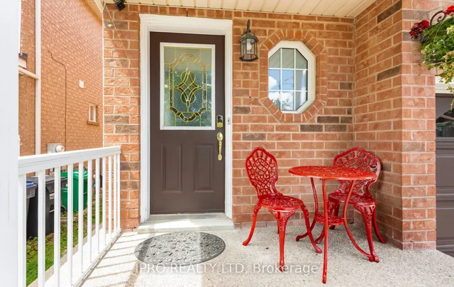 Additional image 3 of 116 Lake Louise Dr