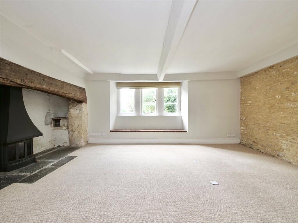 Additional image 7 of Wellow - Six Bedroom Farmhouse to rent