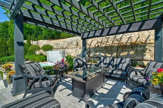 Additional image 46 of 47 Legacy Lane