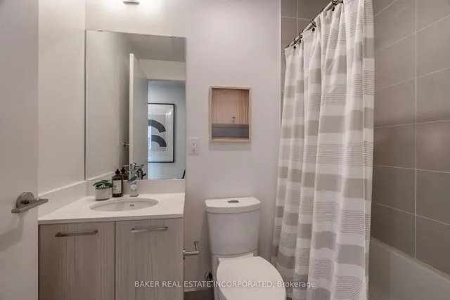 Additional image 8 of 65 Mutual St Unit 2905