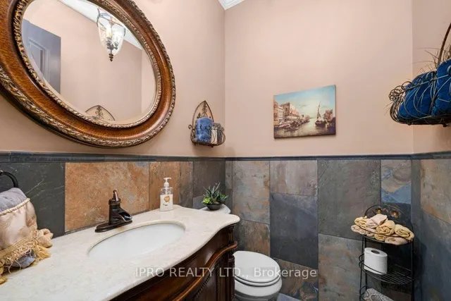 Additional image 23 of 46 Scott St