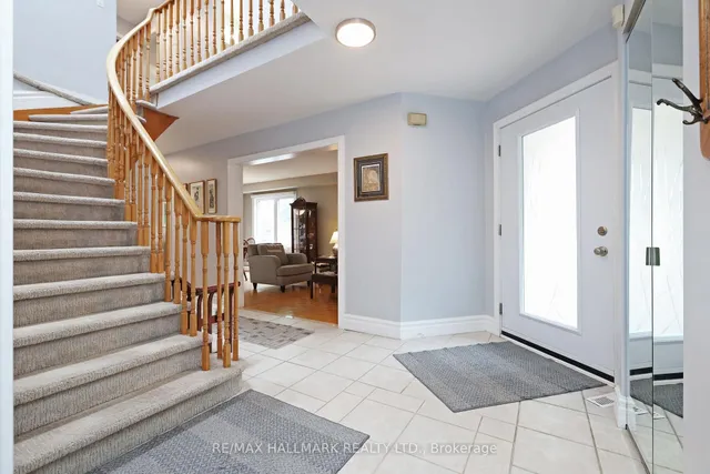 Additional image 12 of 523 Petawawa Cres