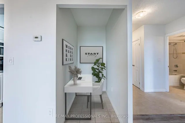 Additional image 18 of 2088 Lawrence Ave Unit 1007