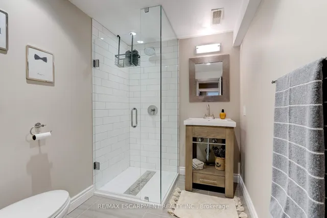 Additional image 27 of 640 George St