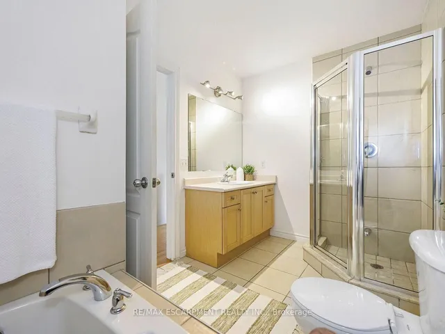 Additional image 25 of 5080 Fairview St Unit 15