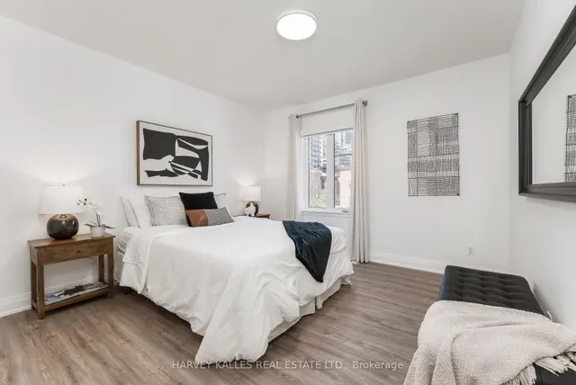 Additional image 20 of 30 Western Battery Rd Unit 326