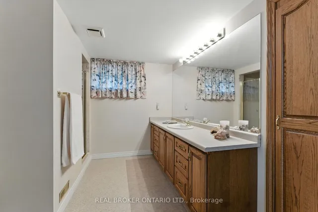 Additional image 38 of 31 Cullum Dr