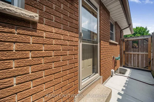 Additional image 40 of 320 East 24th St