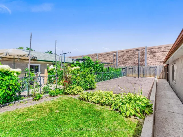 Additional image 47 of 31 Woodenhill Crt