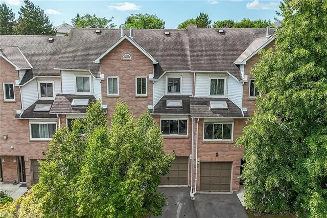 Additional image 37 of 26 Moss Blvd Unit 24