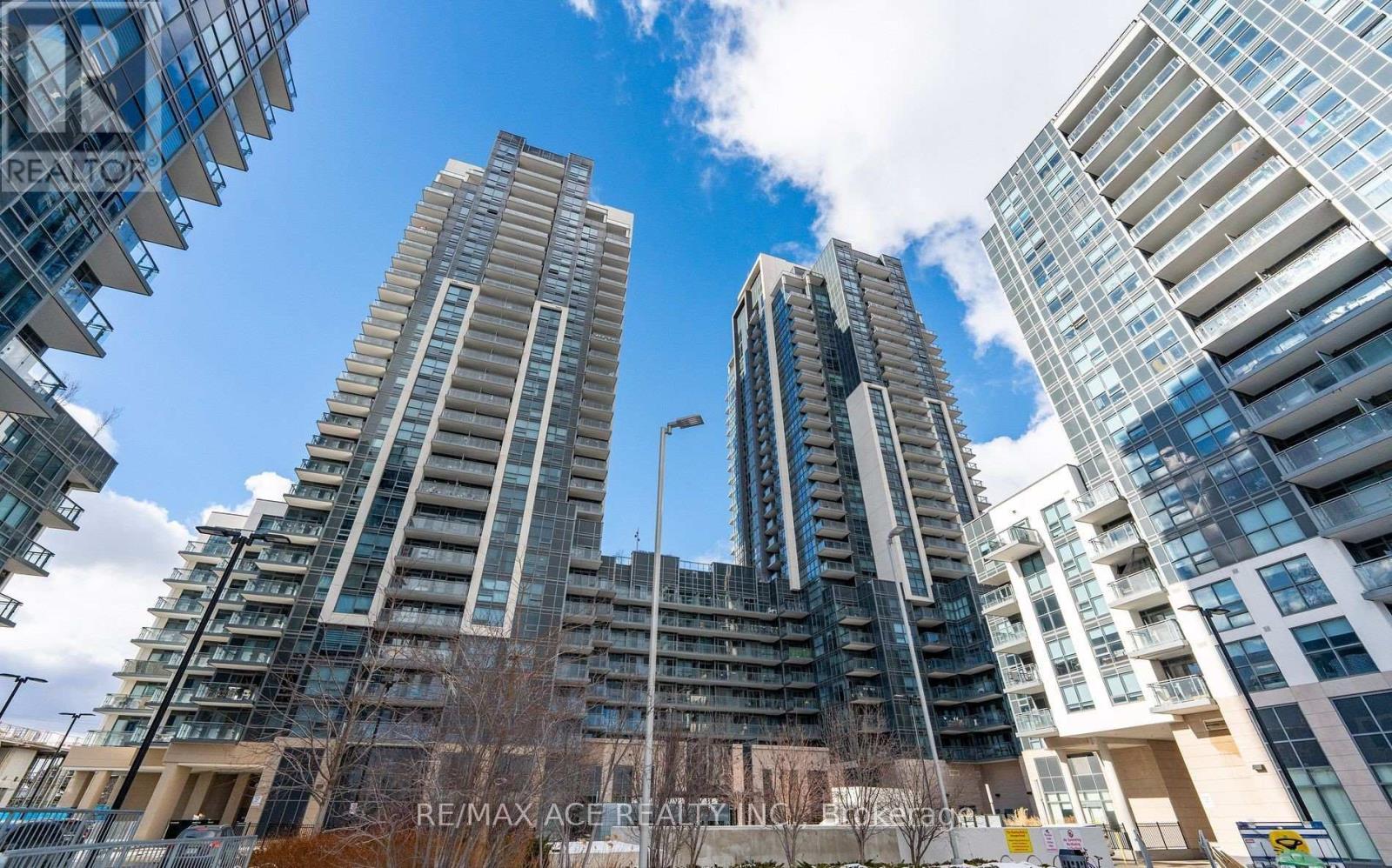 903 - 30 MEADOWGLEN PLACE|Toronto (Woburn), Ontario M1B1V8