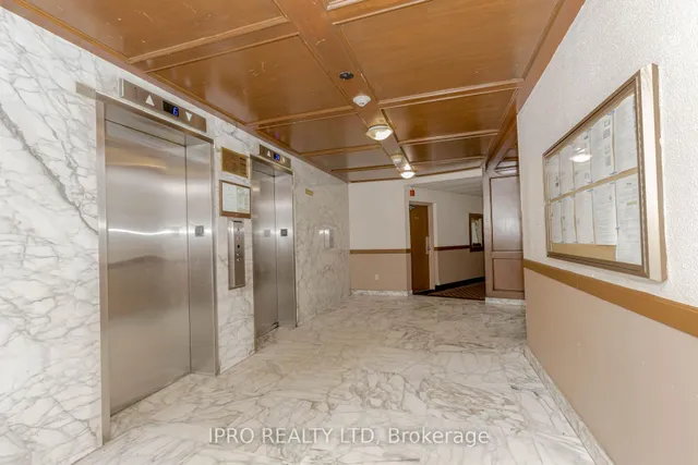 Additional image 7 of 3555 Derry Rd Unit 103