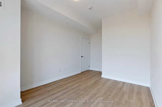 Additional image 19 of 2300 St Clair Ave Unit 807