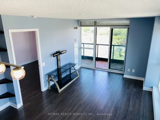 Additional image 11 of 525 Wilson Ave Unit 824