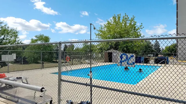 Additional image 28 of 25 Sunrise Ave Unit 1603